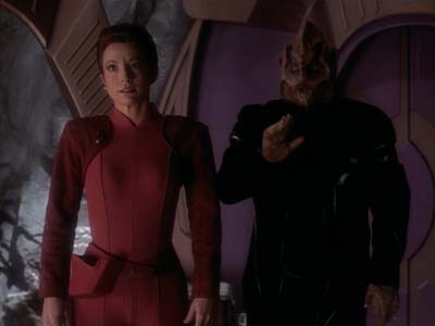 Star Trek: Deep Space Nine Screencaps "Whispers" (S2:E14)