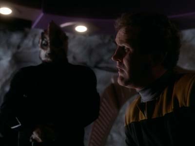 Star Trek: Deep Space Nine Screencaps "Whispers" (S2:E14)