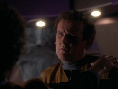 Star Trek: Deep Space Nine Screencaps "Whispers" (S2:E14)