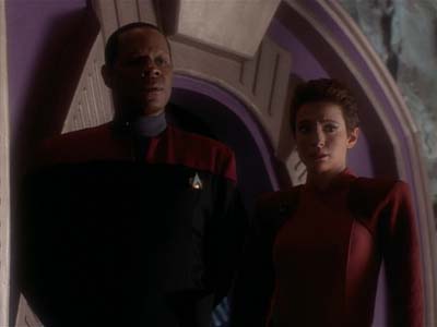 Star Trek: Deep Space Nine Screencaps "Whispers" (S2:E14)