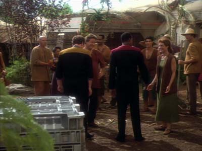 Star Trek: Deep Space Nine Screencaps "Paradise" (S2:E15)