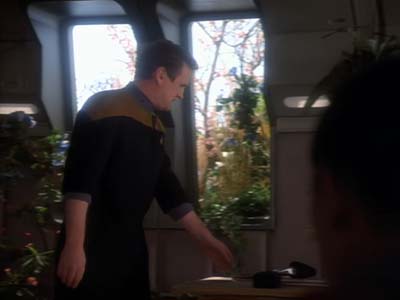 Star Trek: Deep Space Nine Screencaps "Paradise" (S2:E15)
