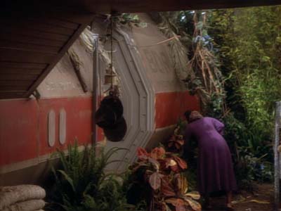 Star Trek: Deep Space Nine Screencaps "Paradise" (S2:E15)