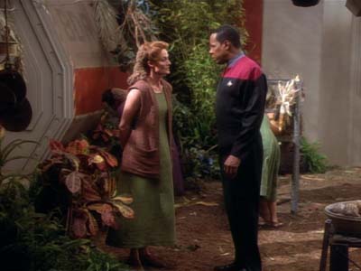 Star Trek: Deep Space Nine Screencaps "Paradise" (S2:E15)