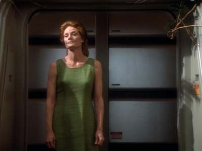 Star Trek: Deep Space Nine Screencaps "Paradise" (S2:E15)