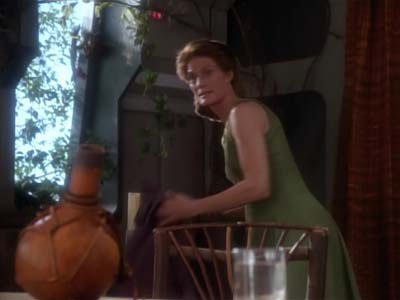 Star Trek: Deep Space Nine Screencaps "Paradise" (S2:E15)