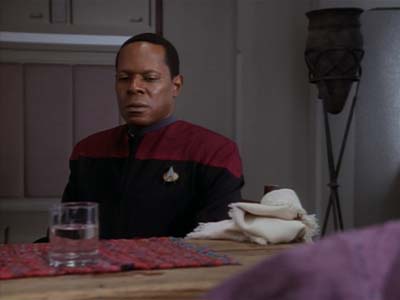 Star Trek: Deep Space Nine Screencaps "Paradise" (S2:E15)