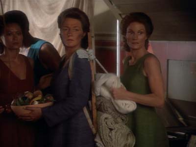 Star Trek: Deep Space Nine Screencaps "Paradise" (S2:E15)