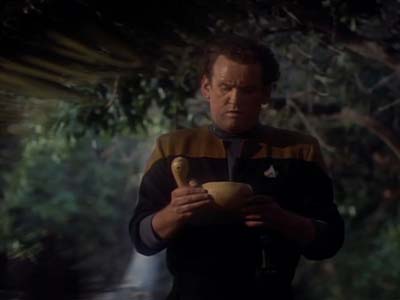 Star Trek: Deep Space Nine Screencaps "Paradise" (S2:E15)