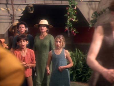 Star Trek: Deep Space Nine Screencaps "Paradise" (S2:E15)