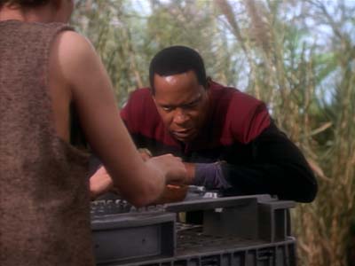 Star Trek: Deep Space Nine Screencaps "Paradise" (S2:E15)