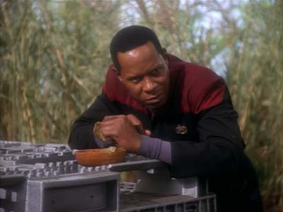 Star Trek: Deep Space Nine Screencaps "Paradise" (S2:E15)