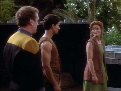 Star Trek: Deep Space Nine Screencaps "Paradise" (S2:E15)