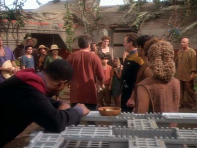 Star Trek: Deep Space Nine Screencaps "Paradise" (S2:E15)