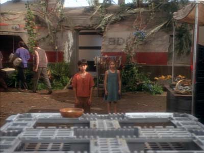 Star Trek: Deep Space Nine Screencaps "Paradise" (S2:E15)