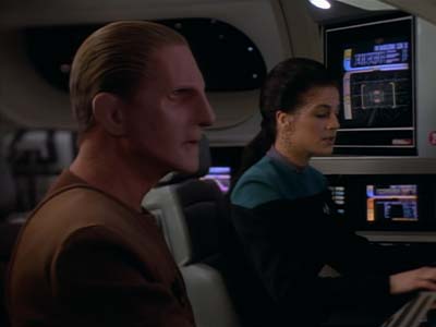 Star Trek: Deep Space Nine Screencaps "Shadowplay" (S2:E16)