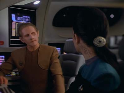 Star Trek: Deep Space Nine Screencaps "Shadowplay" (S2:E16)