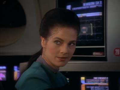 Star Trek: Deep Space Nine Screencaps "Shadowplay" (S2:E16)