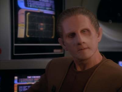 Star Trek: Deep Space Nine Screencaps "Shadowplay" (S2:E16)