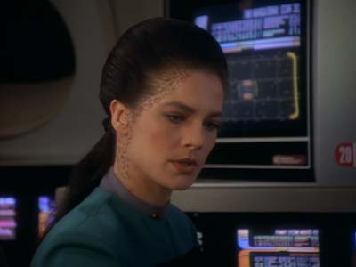 Star Trek: Deep Space Nine Screencaps "Shadowplay" (S2:E16)