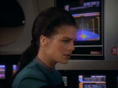 Star Trek: Deep Space Nine Screencaps "Shadowplay" (S2:E16)