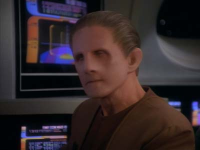 Star Trek: Deep Space Nine Screencaps "Shadowplay" (S2:E16)