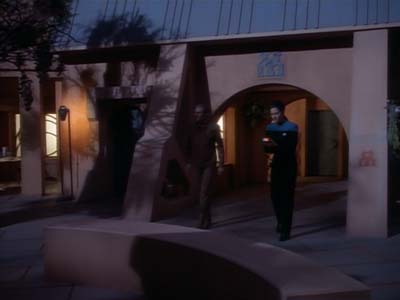 Star Trek: Deep Space Nine Screencaps "Shadowplay" (S2:E16)