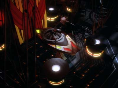 Star Trek: Deep Space Nine Screencaps "Shadowplay" (S2:E16)