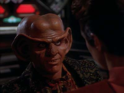 Star Trek: Deep Space Nine Screencaps "Shadowplay" (S2:E16)