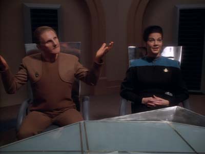 Star Trek: Deep Space Nine Screencaps "Shadowplay" (S2:E16)