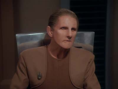 Star Trek: Deep Space Nine Screencaps "Shadowplay" (S2:E16)