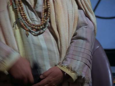 Star Trek: Deep Space Nine Screencaps "Shadowplay" (S2:E16)