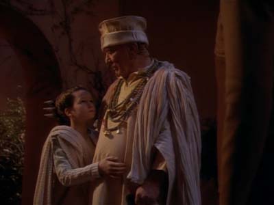 Star Trek: Deep Space Nine Screencaps "Shadowplay" (S2:E16)