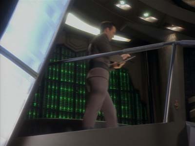 Star Trek: Deep Space Nine Screencaps "Shadowplay" (S2:E16)