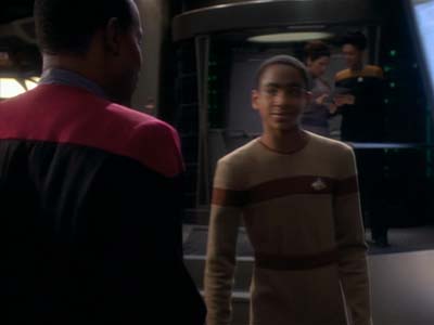 Star Trek: Deep Space Nine Screencaps "Shadowplay" (S2:E16)