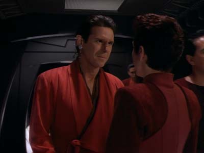 Star Trek: Deep Space Nine Screencaps "Shadowplay" (S2:E16)