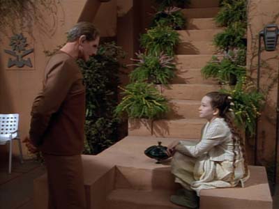 Star Trek: Deep Space Nine Screencaps "Shadowplay" (S2:E16)