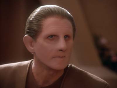 Star Trek: Deep Space Nine Screencaps "Shadowplay" (S2:E16)