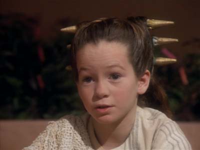 Star Trek: Deep Space Nine Screencaps "Shadowplay" (S2:E16)