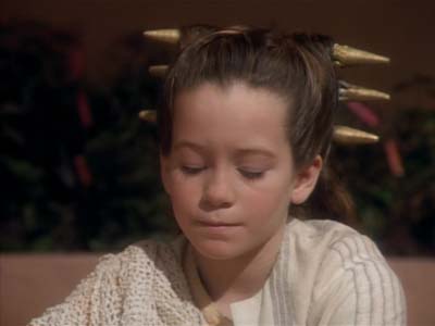 Star Trek: Deep Space Nine Screencaps "Shadowplay" (S2:E16)