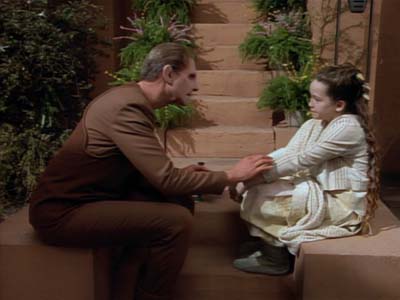 Star Trek: Deep Space Nine Screencaps "Shadowplay" (S2:E16)