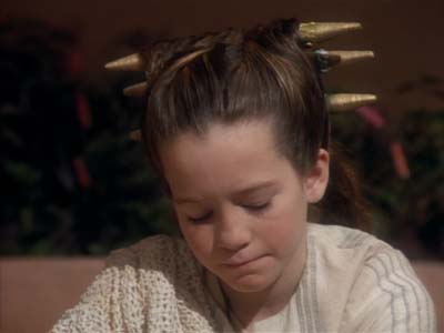 Star Trek: Deep Space Nine Screencaps "Shadowplay" (S2:E16)