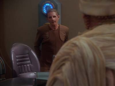 Star Trek: Deep Space Nine Screencaps "Shadowplay" (S2:E16)
