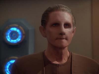Star Trek: Deep Space Nine Screencaps "Shadowplay" (S2:E16)