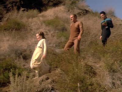 Star Trek: Deep Space Nine Screencaps "Shadowplay" (S2:E16)