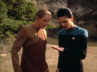 Star Trek: Deep Space Nine Screencaps "Shadowplay" (S2:E16)