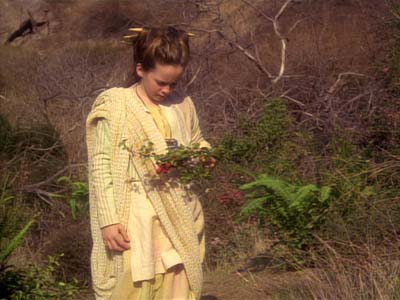 Star Trek: Deep Space Nine Screencaps "Shadowplay" (S2:E16)
