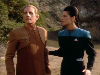 Star Trek: Deep Space Nine Screencaps "Shadowplay" (S2:E16)