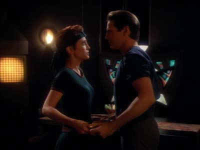 Star Trek: Deep Space Nine Screencaps "Shadowplay" (S2:E16)
