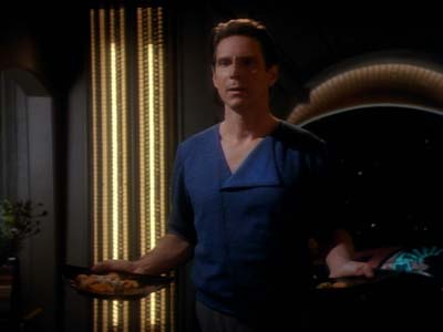 Star Trek: Deep Space Nine Screencaps "Shadowplay" (S2:E16)
